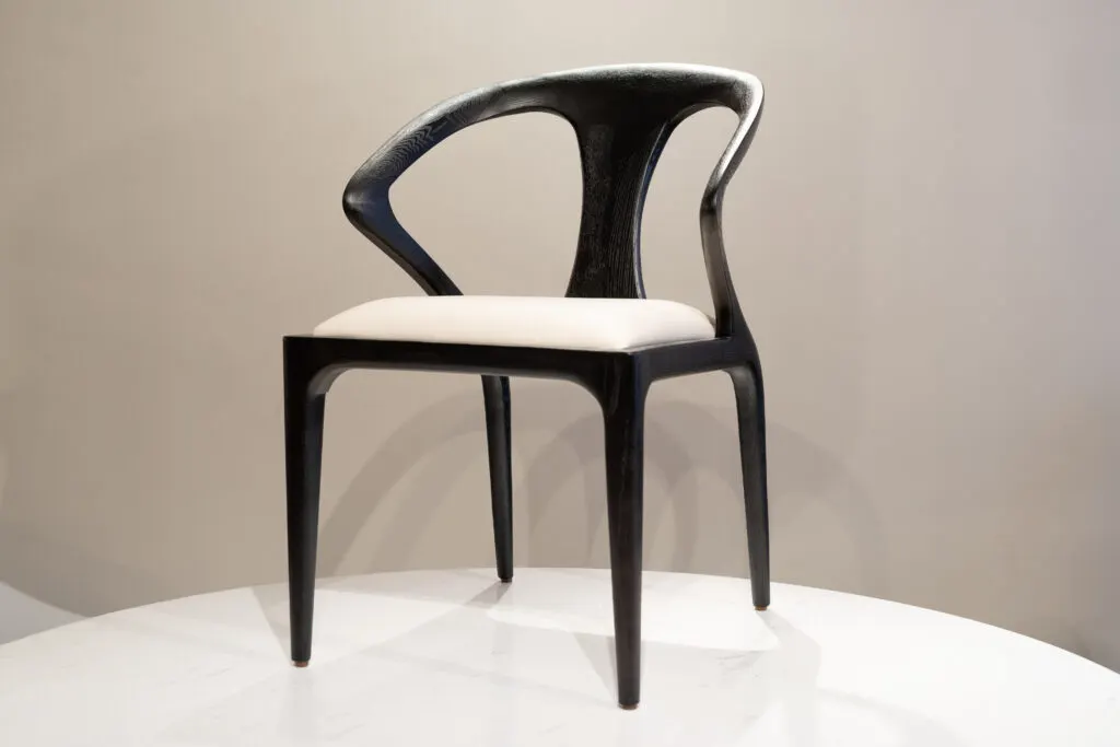Romina chair