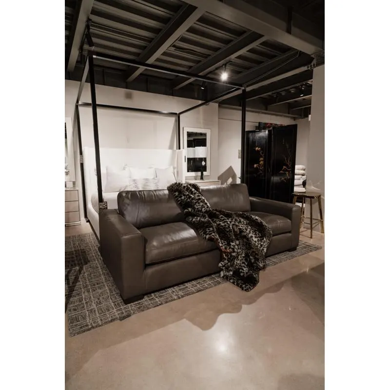 Kuka Sofa
