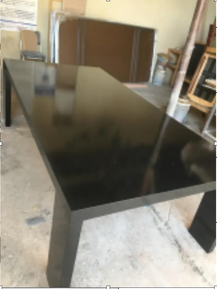 RH Dinning Table