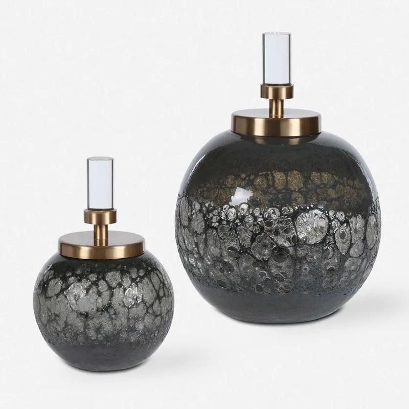 Cessair Bottles S/2