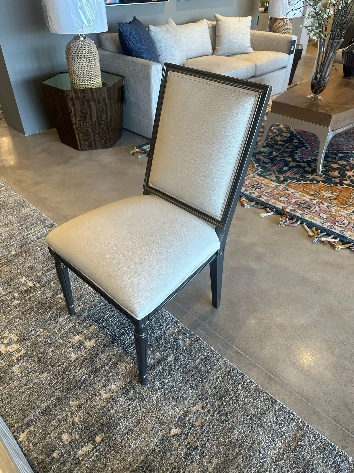 Caracole Dinning Chair